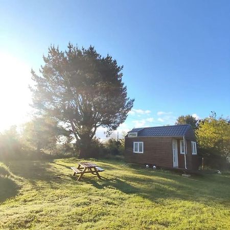 Nuit Insolite En Tiny House Questembert Eksteriør billede