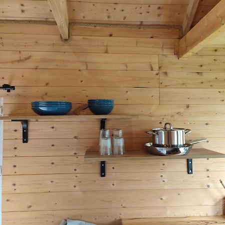 Nuit Insolite En Tiny House Questembert Eksteriør billede