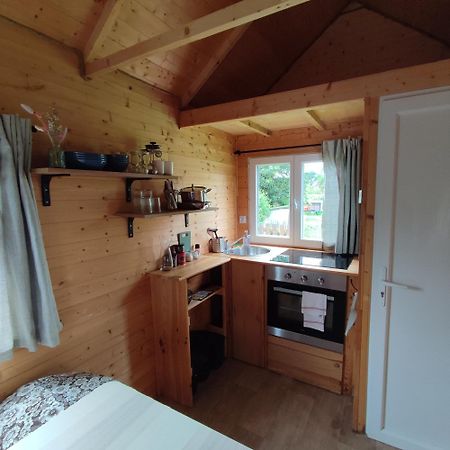 Nuit Insolite En Tiny House Questembert Eksteriør billede