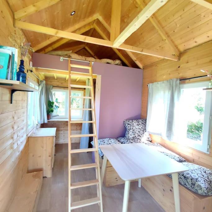 Nuit Insolite En Tiny House Questembert Eksteriør billede